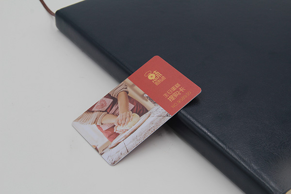 鑰匙扣卡是否可以做成IC ID復(fù)合卡，可以的話有哪些樣式？