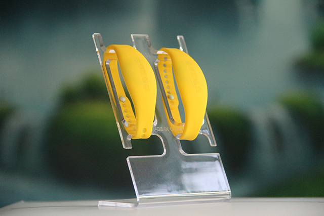 近場(chǎng)通信，智能手機(jī)和硅膠腕帶RFID電子標(biāo)簽