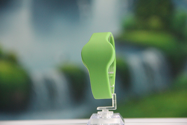 ic腕帶應(yīng)該如何選擇它的硬度？