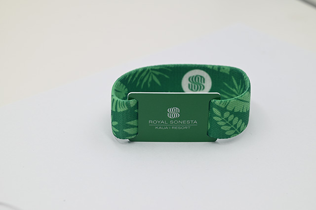 和接觸式IC卡相比，非接觸式卡有什么樣的優(yōu)點？