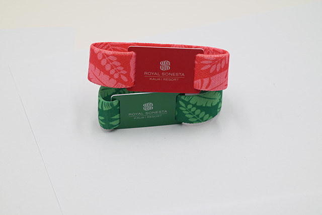 內(nèi)蒙古巴彥淖爾的醫(yī)院在和信達智能卡公司定制了一批磁條醫(yī)院就診卡 內(nèi)蒙古巴彥淖爾的醫(yī)院在和信達智能卡公司定制了一批磁條醫(yī)院就診卡