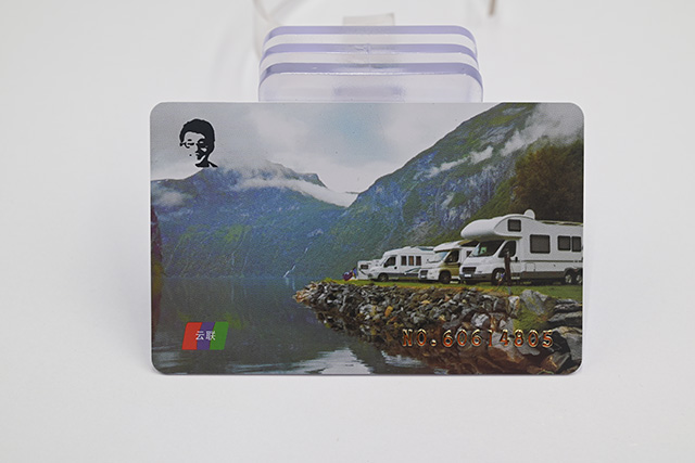 芯片卡與磁條卡之間有什么區(qū)別，這個是我們需要了解的