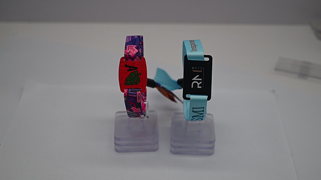 鑰匙扣卡制作正面反面的內(nèi)容范例 鑰匙扣卡制作正面反面的內(nèi)容范例