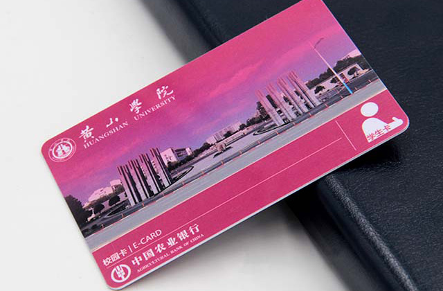 福州市一門(mén)禁卡可通刷多個(gè)小區(qū)？究竟誰(shuí)其責(zé)？