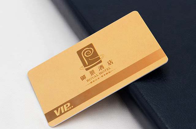 日化、服裝會(huì)員卡設(shè)計(jì)內(nèi)容怎么寫(xiě)